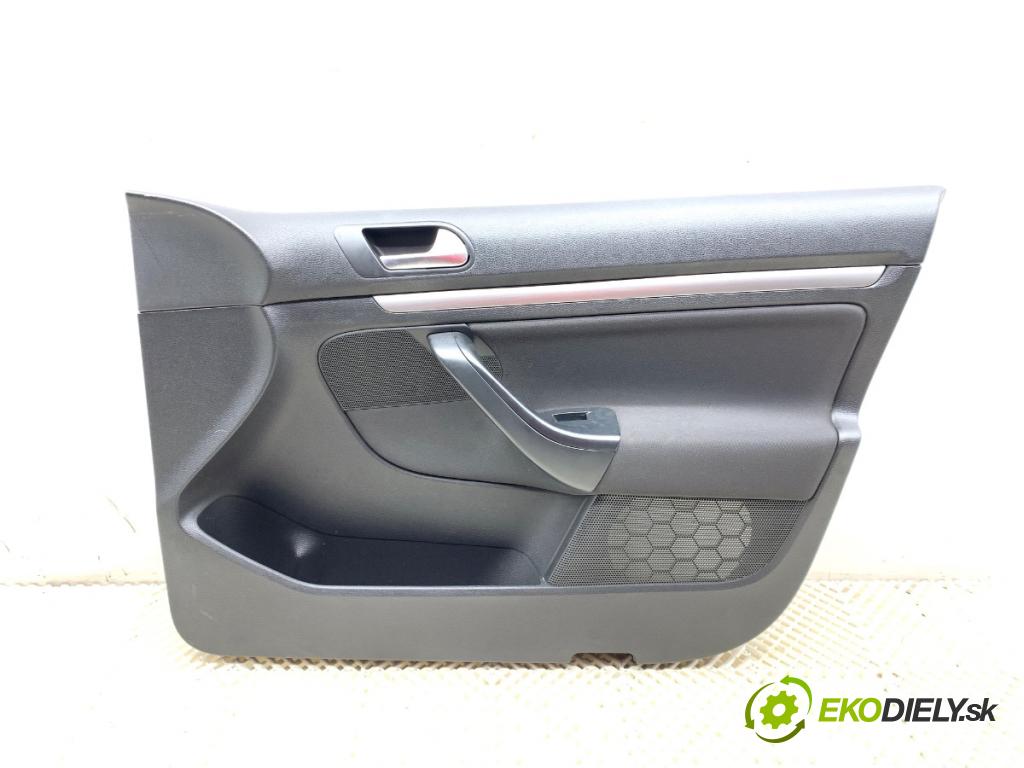 VW GOLF VI Kombi 2012 77 kW 1.6 TDI 1598 čalúnenie Dvere pravy predný 