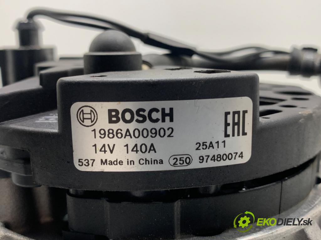 VW GOLF VI Kombi 2012 77 kW 1.6 TDI 1598 Alternátor 1986A00902 (Alternátor)