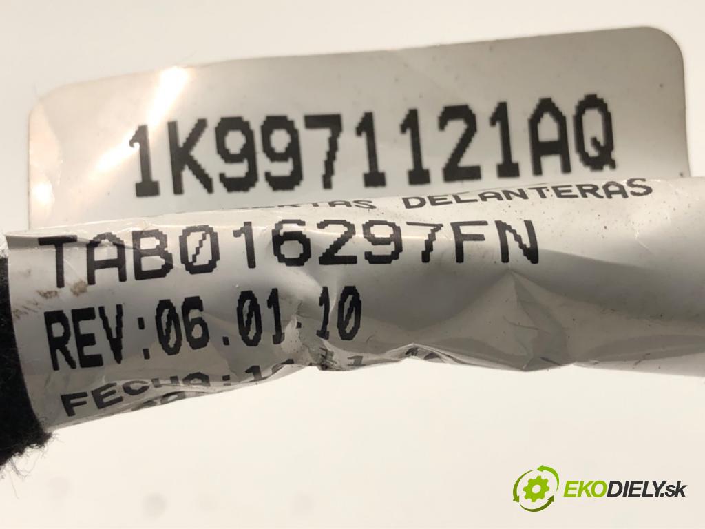 VW GOLF VI Kombi 2012 77 kW 1.6 TDI 1598 Káblovačka Dvere predný pravy 1K9971121AQ
