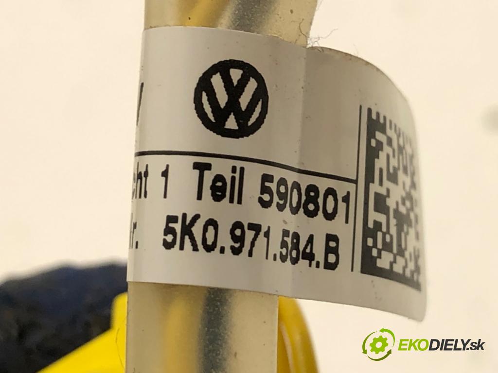 VW GOLF VI Kombi 2012 77 kW 1.6 TDI 1598 Káblovačka silentbloku airbag 5K0971584B