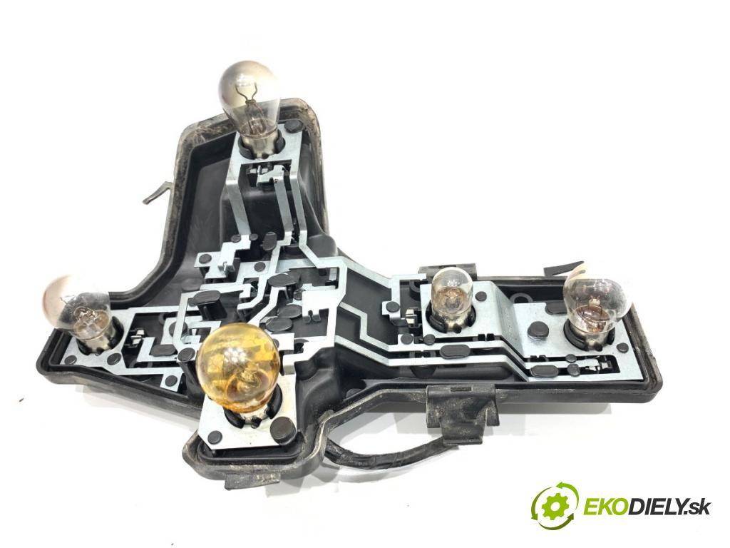 VW TOURAN nadwozie wielkoprzestrzenne (MPV) 2003 74 kW 1.9 TDI 1896 vložka svetla levý zadní část 1T0945257A