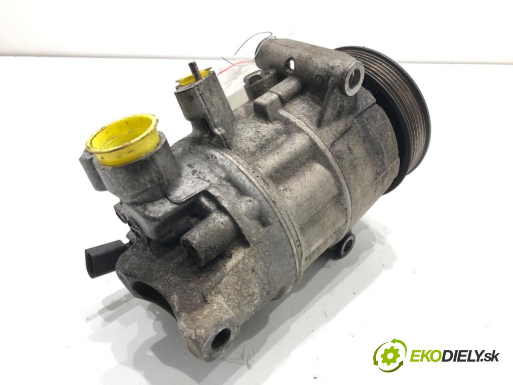 VW PASSAT B8 Kombi 2016 140 kW 2.0 TDI 1968 kompresor klimatizace 5Q0816803B (Kompresor klimatizace)