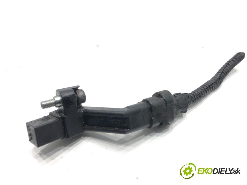 VW PASSAT B8 Kombi 2016 140 kW 2.0 TDI 1968 Snímač pozície hriadeľa kľukového 04L906433B (Snímač polohy kľukového hriadeľa)