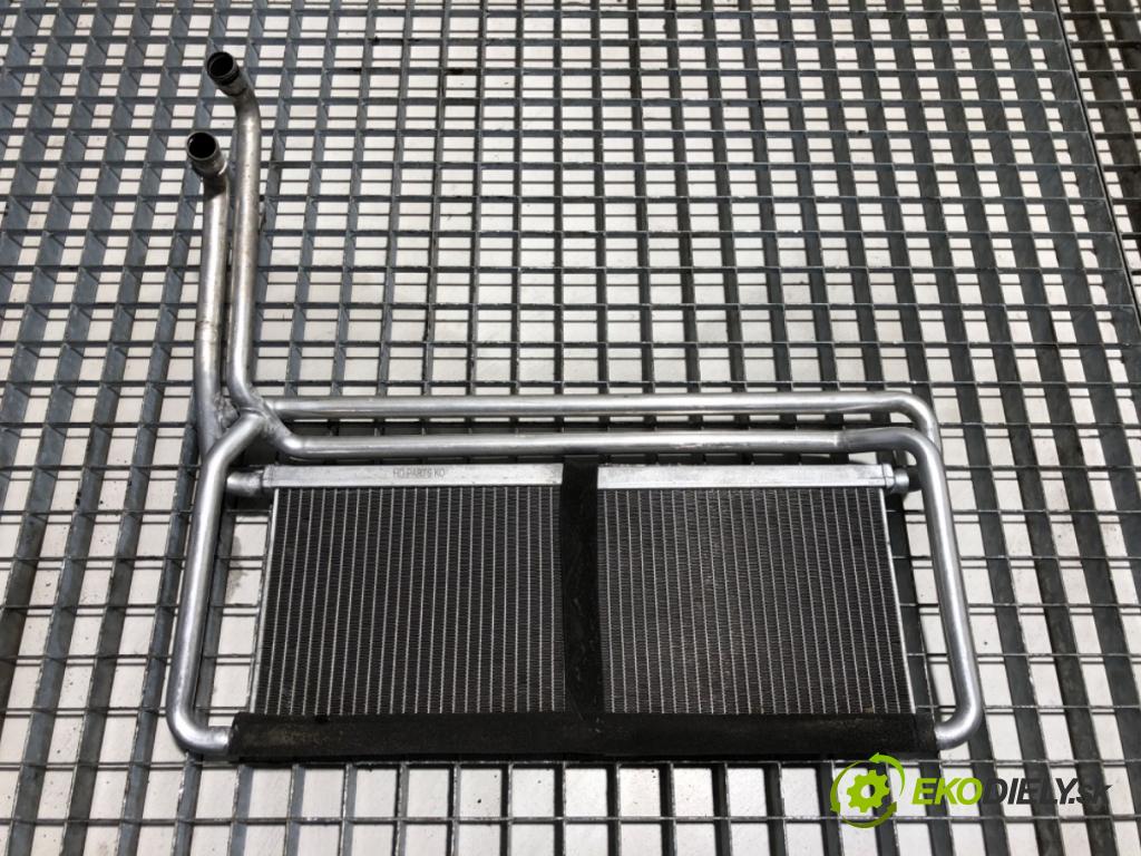 SCANIA P,G,R,T - series Ciągnik siodłowy 2008 279 kW R 380 279 kW [380 KM] olej napędowy 2004 - 2022 10600 Výhrevné teleso, radiátor kúrenia  (Radiátor kúrenia)