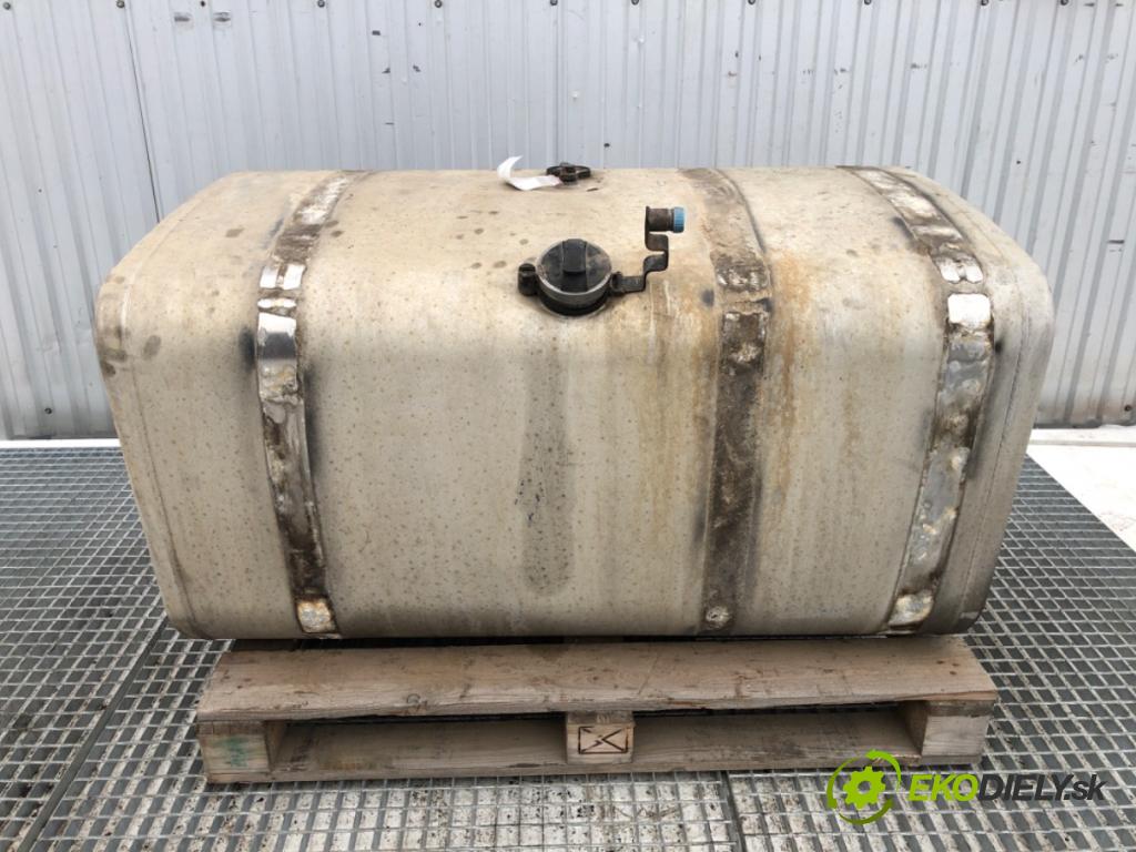 SCANIA P,G,R,T - series Ciągnik siodłowy 2008 279 kW R 380 279 kW [380 KM] olej napędowy 2004 - 2022 10600 Nádržka paliva  (Palivová nádrž)