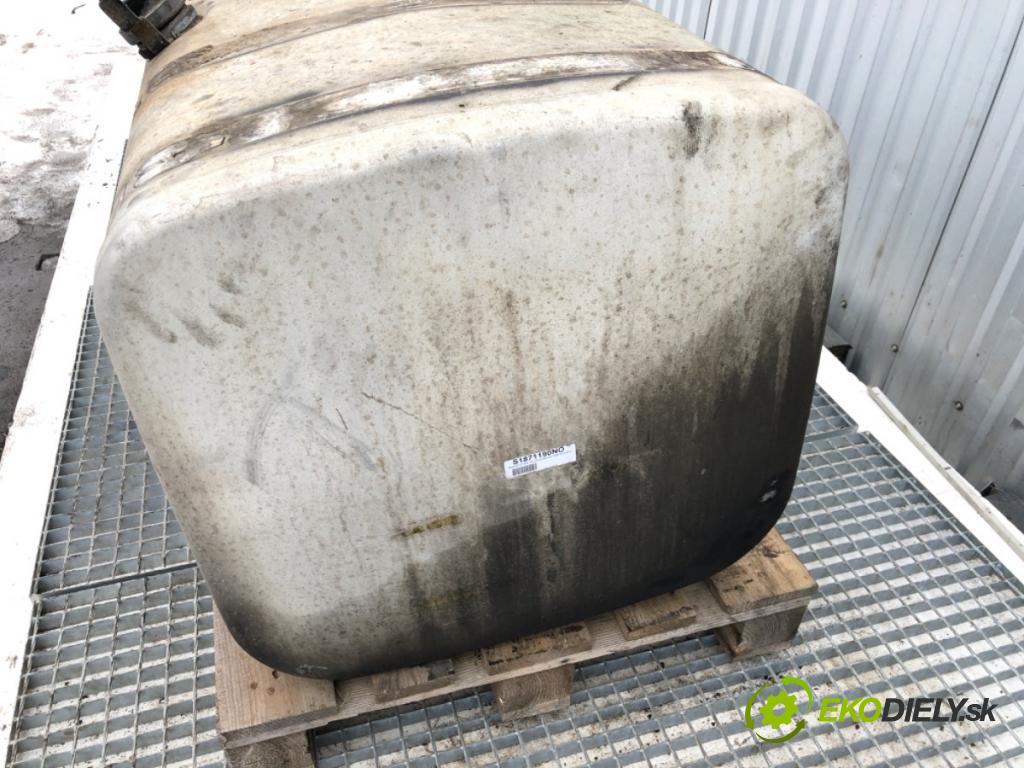 SCANIA P,G,R,T - series Ciągnik siodłowy 2008 279 kW R 380 279 kW [380 KM] olej napędowy 2004 - 2022 10600 Nádržka paliva  (Palivová nádrž)