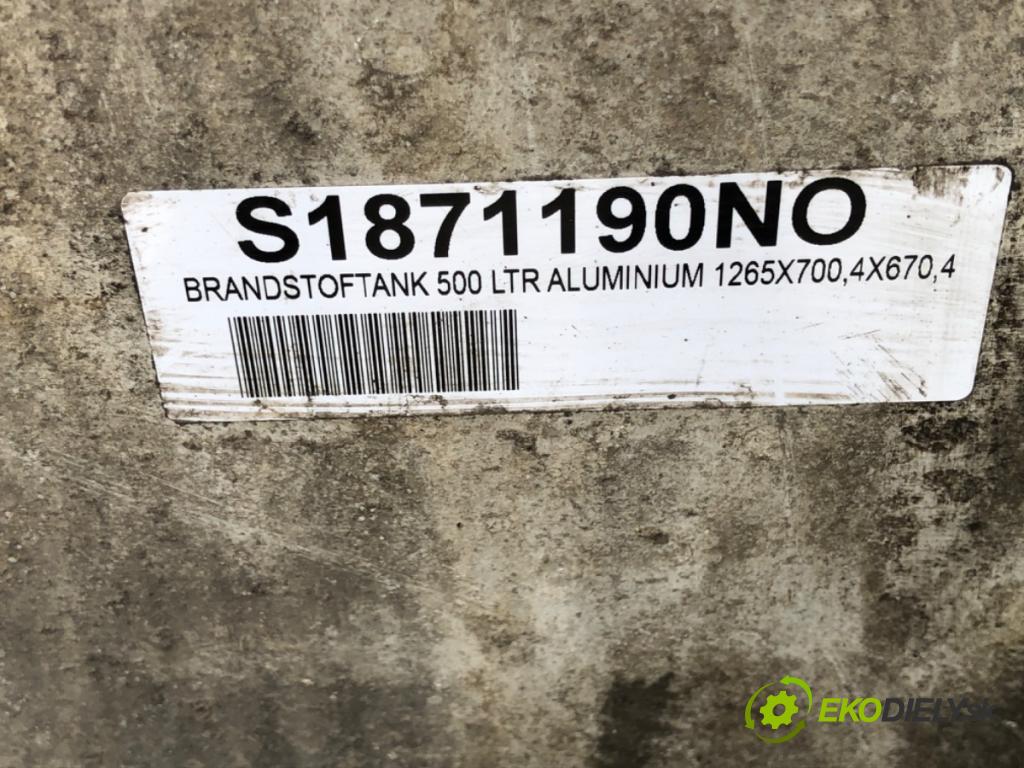 SCANIA P,G,R,T - series Ciągnik siodłowy 2008 279 kW R 380 279 kW [380 KM] olej napędowy 2004 - 2022 10600 Nádržka paliva  (Palivová nádrž)