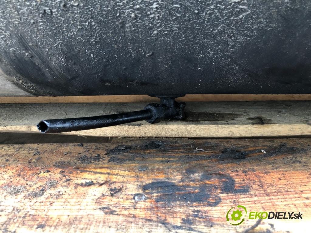 SCANIA P,G,R,T - series Ciągnik siodłowy 2008 279 kW R 380 279 kW [380 KM] olej napędowy 2004 - 2022 10600 Nádržka paliva  (Palivová nádrž)