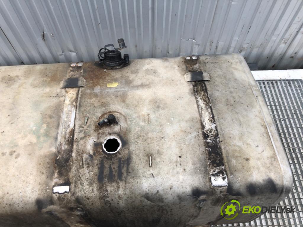 SCANIA P,G,R,T - series Ciągnik siodłowy 2008 279 kW R 380 279 kW [380 KM] olej napędowy 2004 - 2022 10600 Nádržka paliva 1517309 (Palivová nádrž)