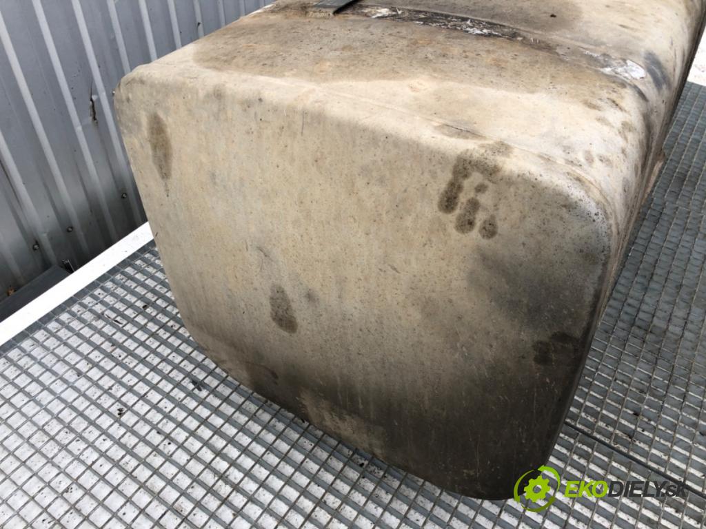 SCANIA P,G,R,T - series Ciągnik siodłowy 2008 279 kW R 380 279 kW [380 KM] olej napędowy 2004 - 2022 10600 Nádržka paliva 1517309 (Palivová nádrž)