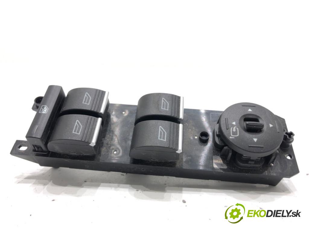 FORD TOURNEO nadwozie wielkoprzestrzenne (MPV) 2017 88 kW 1.5 TDCi 1499 Prepínač okien F1ET-14A132-GC (Prepínacie páčky pod volantom)