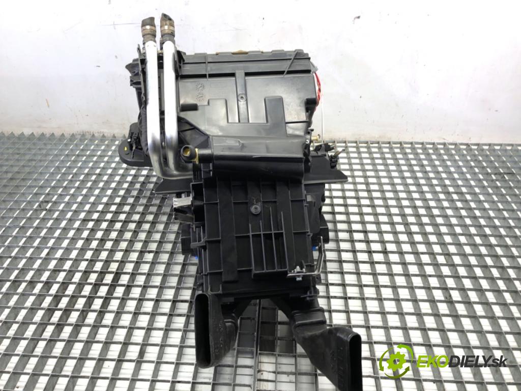 FORD TOURNEO nadwozie wielkoprzestrzenne (MPV) 2017 88 kW 1.5 TDCi 1499 topné těleso radiátor topení komplet KOMBAJN DV61-19B555-NK (Radiátor topení)