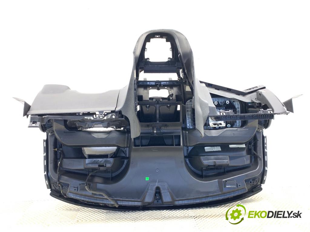 FORD TOURNEO nadwozie wielkoprzestrzenne (MPV) 2017 88 kW 1.5 TDCi 1499 Palubná doska  (Palubná doska)