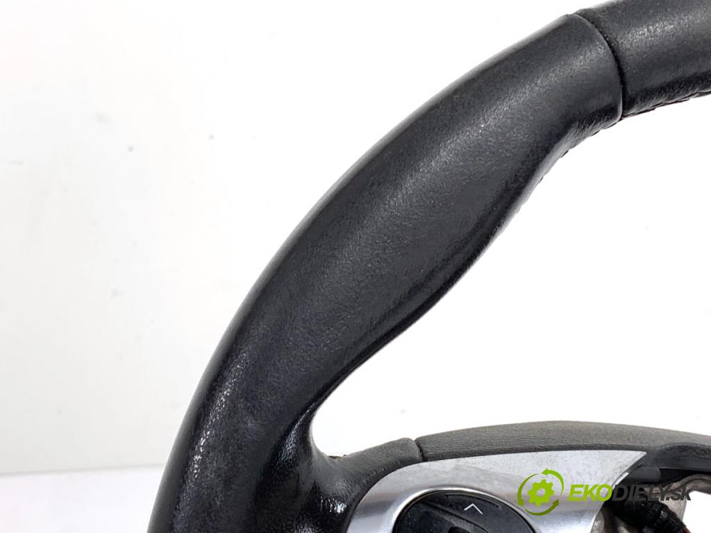 FORD TOURNEO nadwozie wielkoprzestrzenne (MPV) 2017 88 kW 1.5 TDCi 1499 Volant  (Volant)