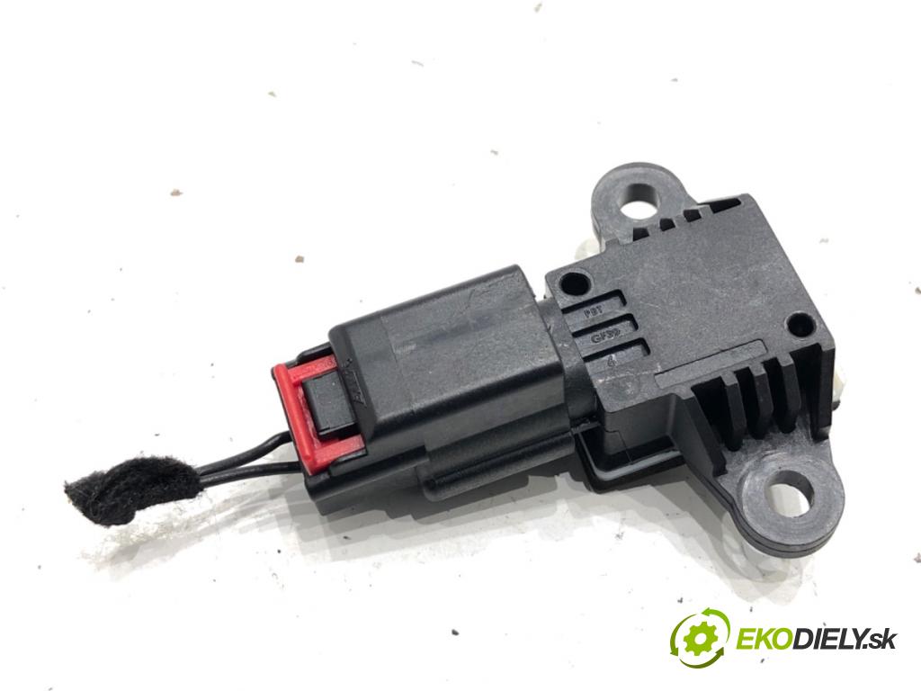 FORD TOURNEO nadwozie wielkoprzestrzenne (MPV) 2017 88 kW 1.5 TDCi 1499 Snímač nárazu GN15-14C676-AA (Snímač nárazu)