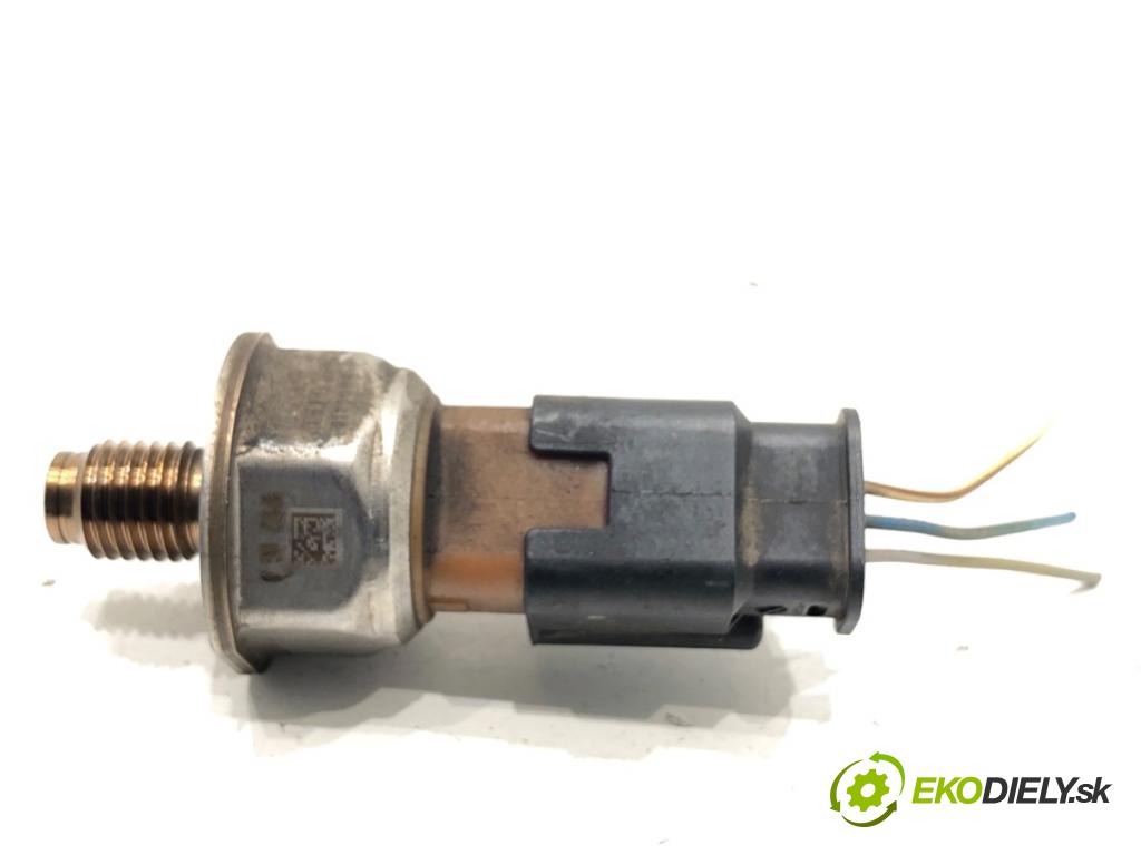 FORD TOURNEO nadwozie wielkoprzestrzenne (MPV) 2017 88 kW 1.5 TDCi 1499 Snímač tlaku paliva 9676643880 (Snímač)