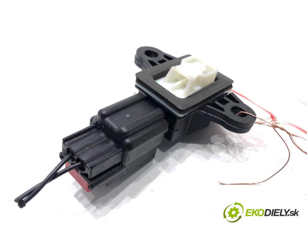 FORD TOURNEO nadwozie wielkoprzestrzenne (MPV) 2017 88 kW 1.5 TDCi 1499 Snímač nárazu GN15-14C676-AA (Snímač nárazu)