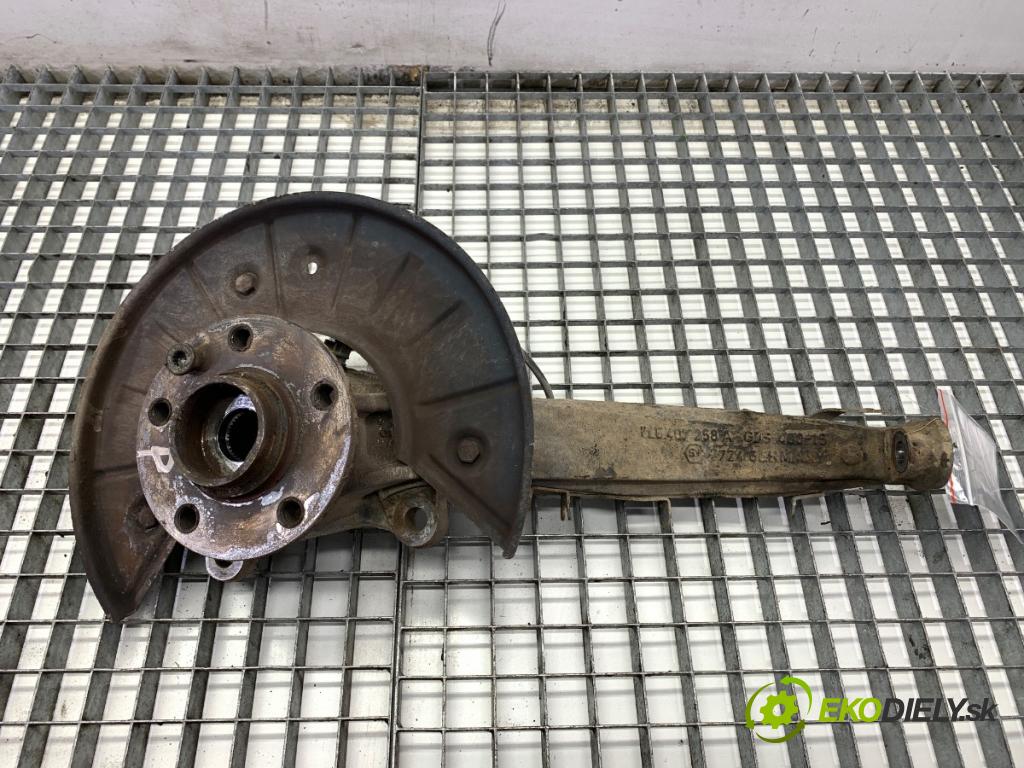 VW TOUAREG SUV 2004 128 kW 2.5 R5 TDI 2461 náboj pravý přední část