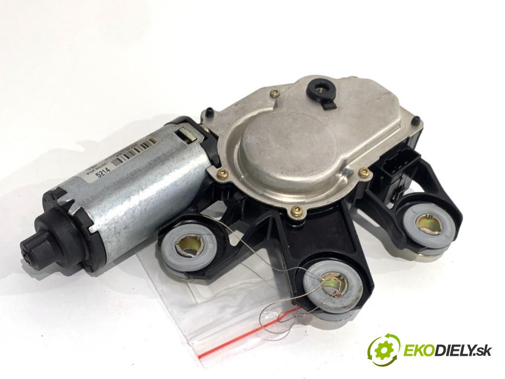 VW TOUAREG SUV 2004 128 kW 2.5 R5 TDI 2461 motor stěračů zadní část 7L0955712B