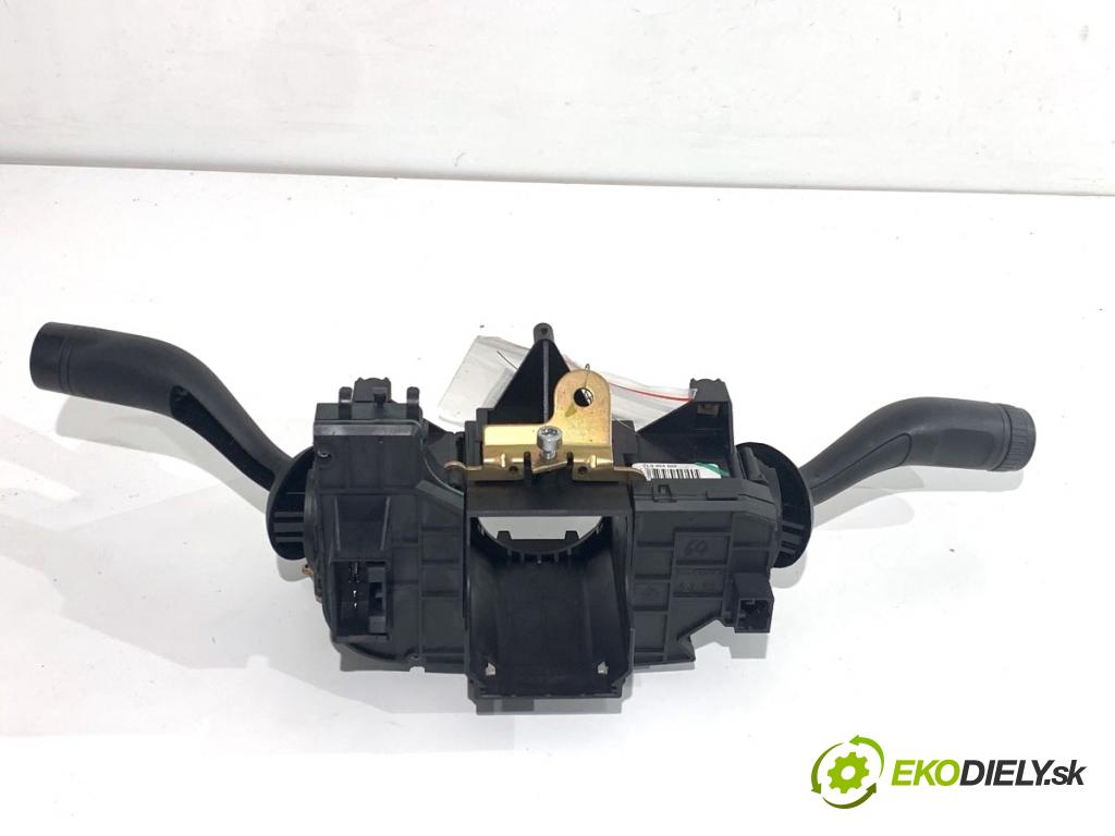 VW TOUAREG SUV 2004 128 kW 2.5 R5 TDI 2461 Prepínač kombinovaný 7L6953503 (Prepínacie páčky pod volantom)