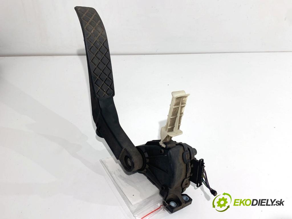 VW TOUAREG SUV 2004 128 kW 2.5 R5 TDI 2461 Potenciometer plynu 7L6723507 (Potenciometer plynového pedálu)