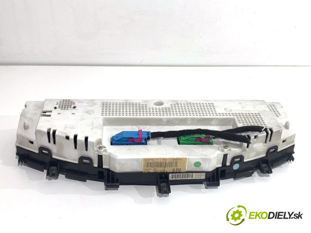 VW TOUAREG SUV 2004 128 kW 2.5 R5 TDI 2461 Prístrojovka 7L6920870L (Prístrojová doska)