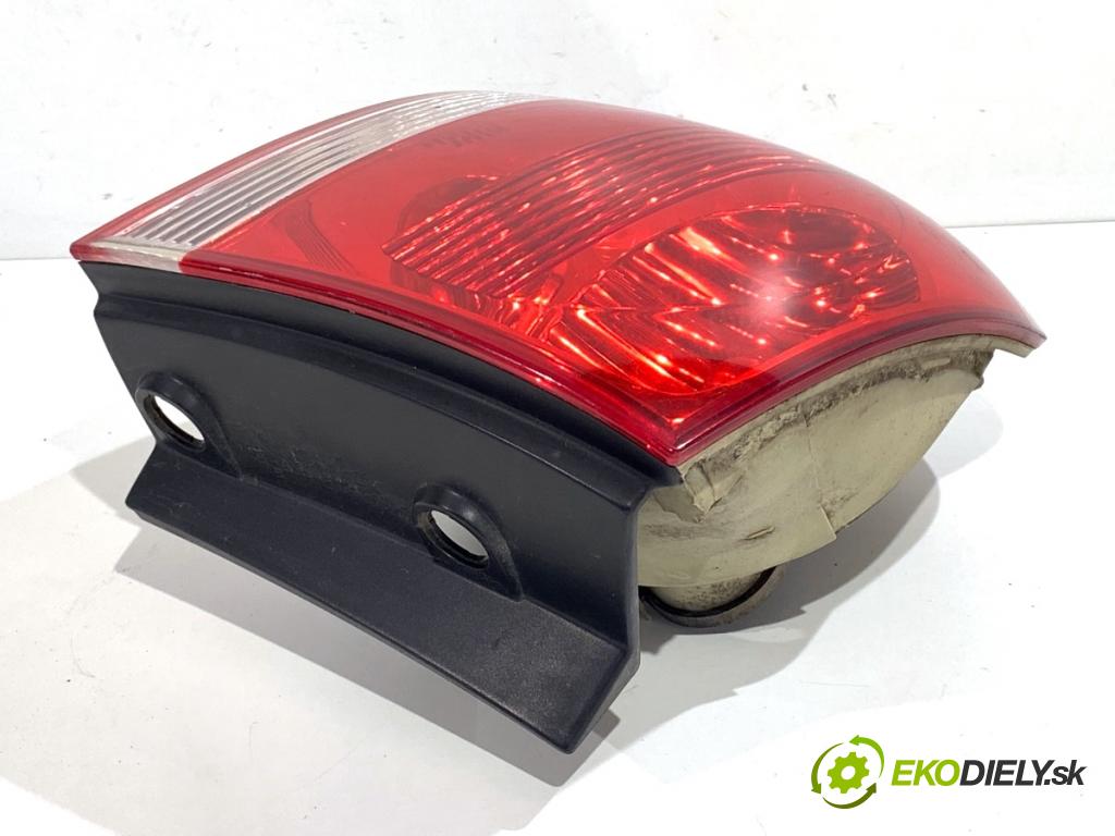 VW TOUAREG SUV 2004 128 kW 2.5 R5 TDI 2461 Svetlo ľavy zad 7L6945095K
