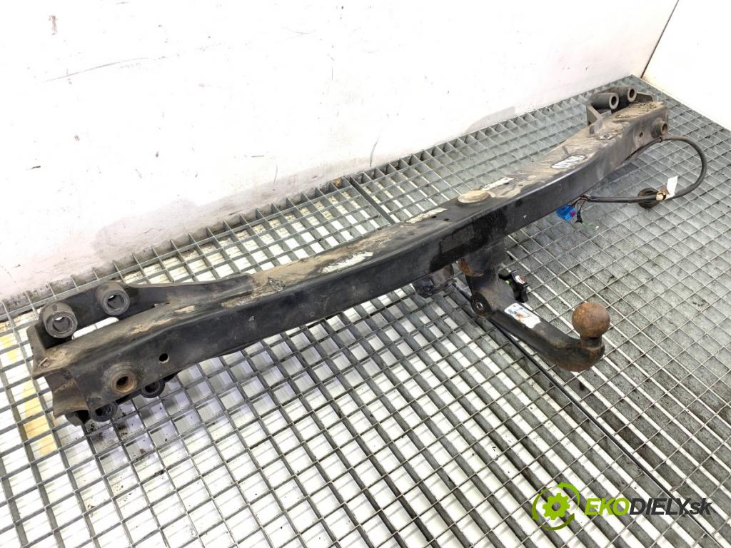 VW TOUAREG SUV 2004 128 kW 2.5 R5 TDI 2461 Hák tažné zařízení 7L6803921A (Tažné zařízení)