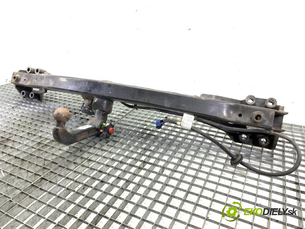 VW TOUAREG SUV 2004 128 kW 2.5 R5 TDI 2461 Hák tažné zařízení 7L6803921A (Tažné zařízení)