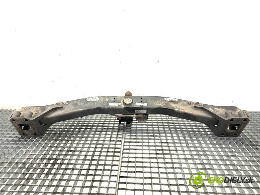 VW TOUAREG SUV 2004 128 kW 2.5 R5 TDI 2461 Hák tažné zařízení 7L6803921A (Tažné zařízení)