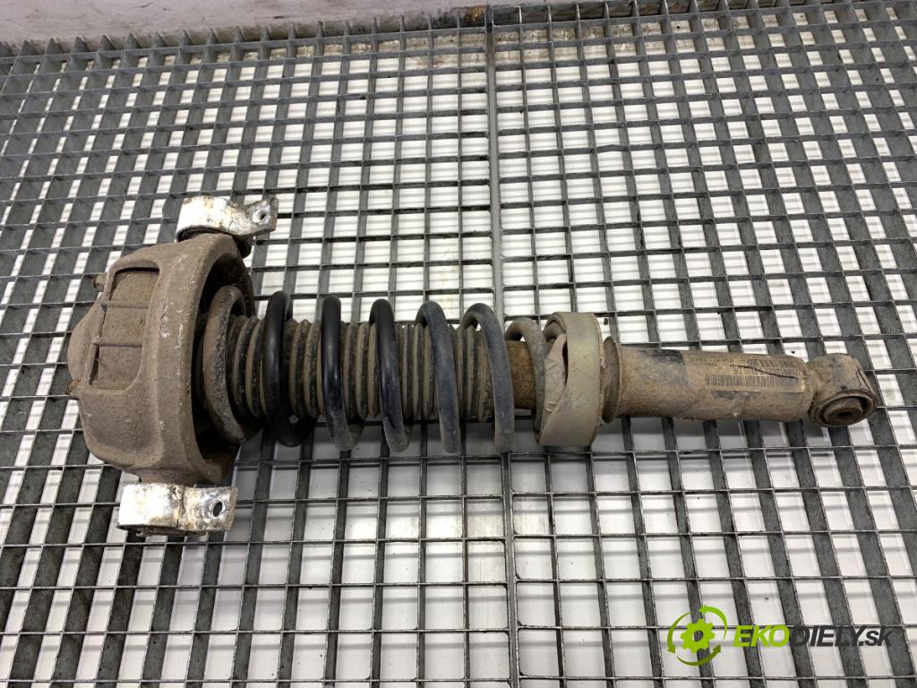 VW TOUAREG SUV 2004 128 kW 2.5 R5 TDI 2461 tlumič pravý zadní část ZE 7L6513029E