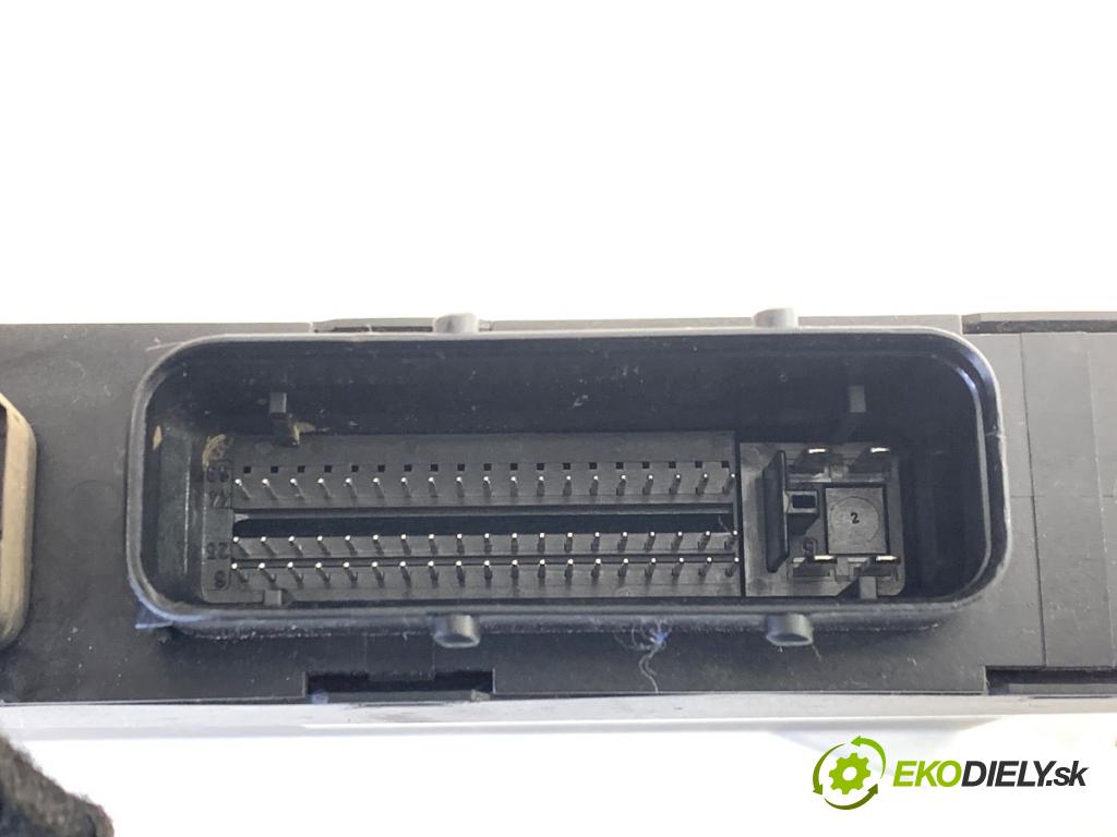 VW TOUAREG SUV 2004 128 kW 2.5 R5 TDI 2461 Modul KESSY 3D0909135J