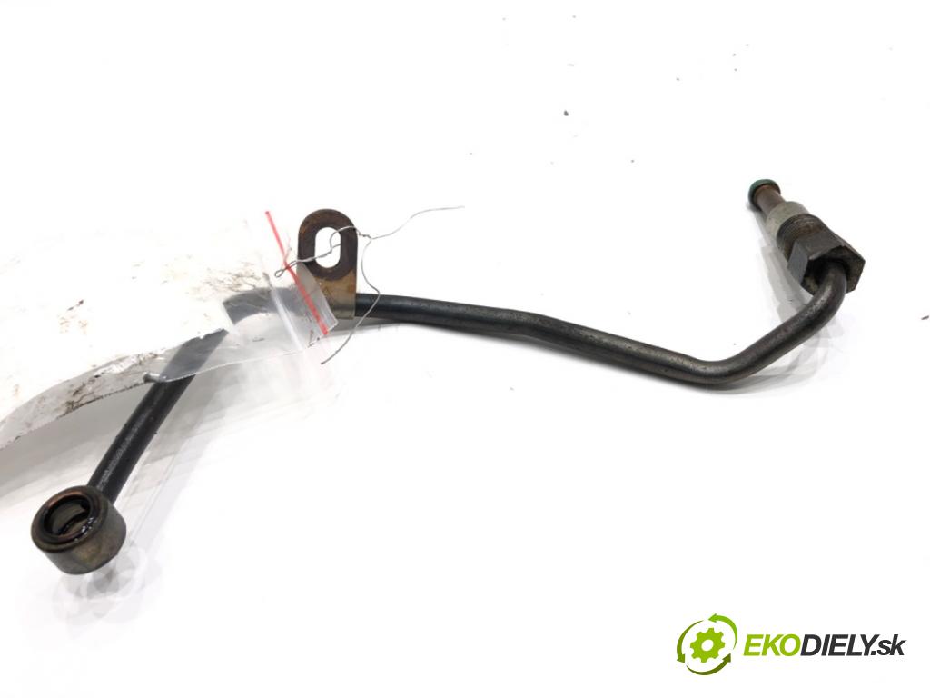 SUZUKI JIMNY III samochód terenowy zamknięty 2009 63 kW 1.5 DDiS 4x4 1461 rúrka turba  (Hadica turbodúchadla)