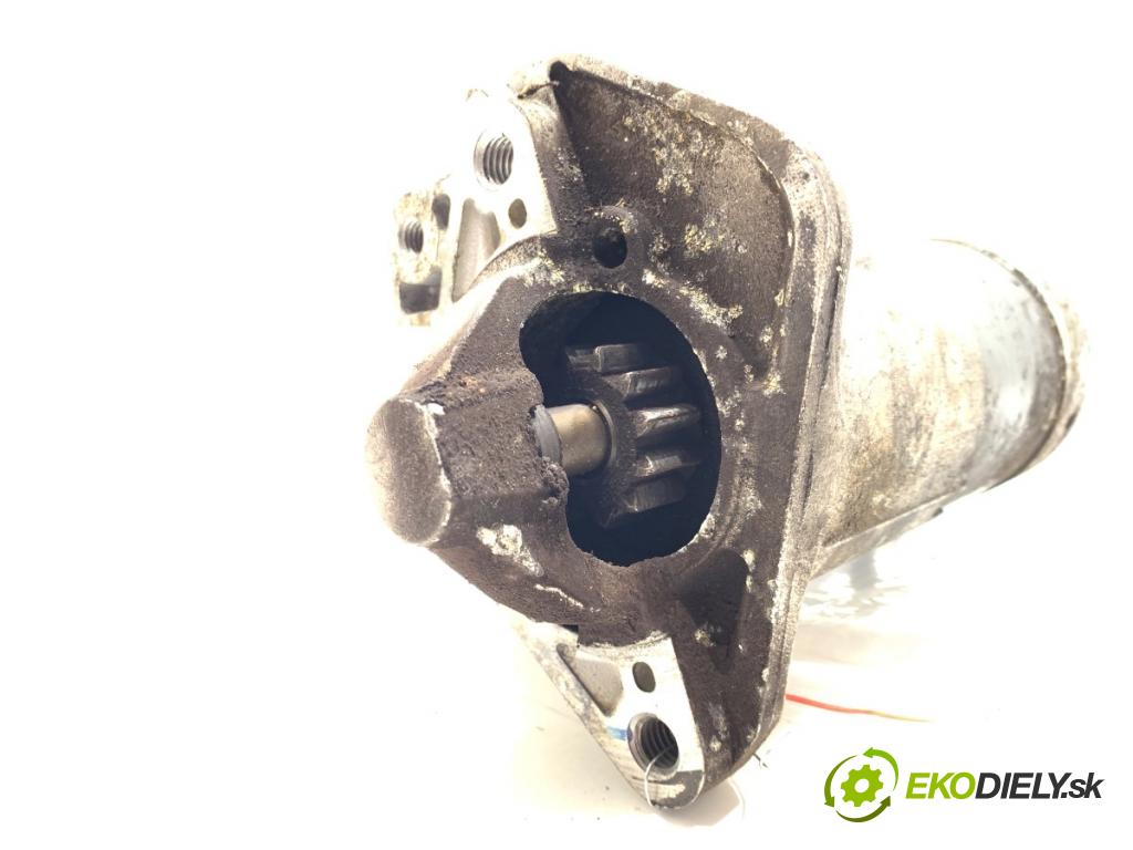 SUZUKI JIMNY III samochód terenowy zamknięty 2009 63 kW 1.5 DDiS 4x4 1461 startér 31100-84A1 (Startér)