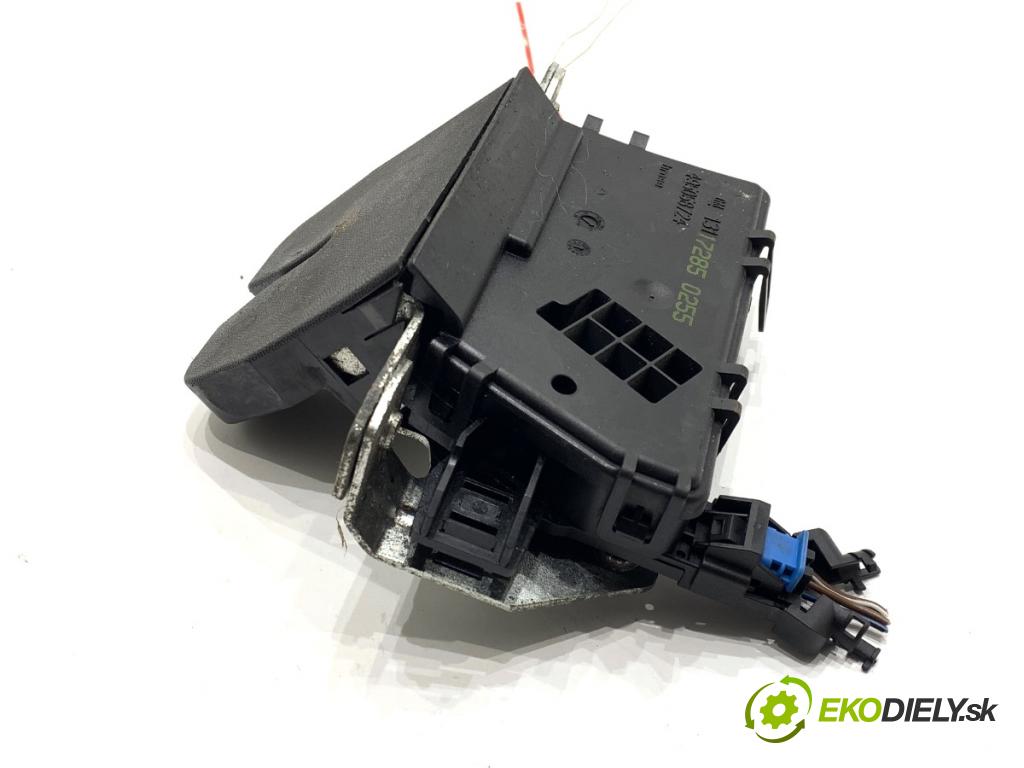 OPEL ASTRA H liftback 2005 125 kW 2.0 Turbo (L08) 1998 zámok dverí zad 13117285