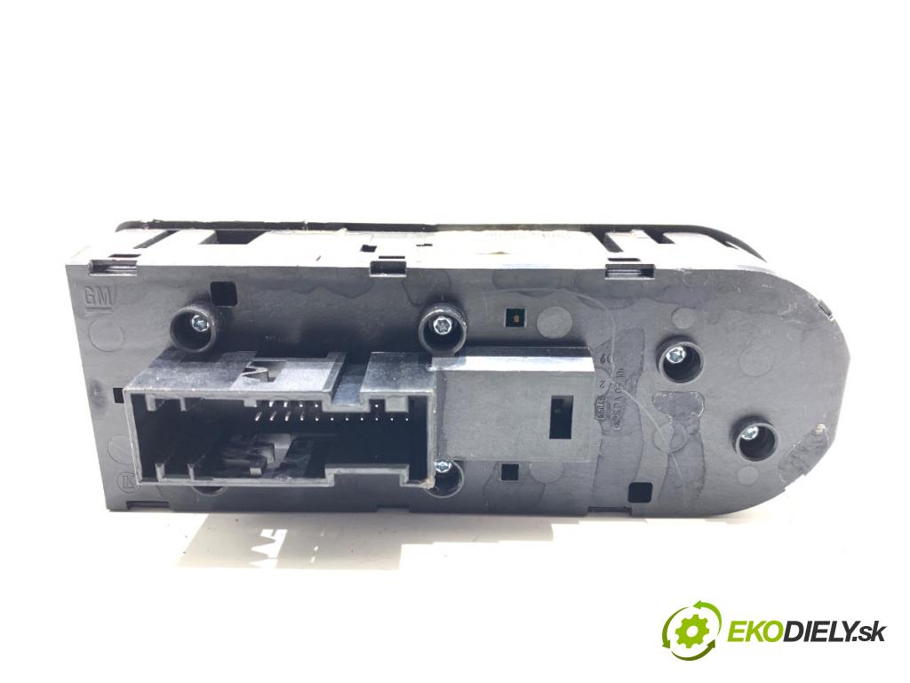 OPEL ASTRA H liftback 2005 125 kW 2.0 Turbo (L08) 1998 Prepínač okien 13209203 (Prepínacie páčky pod volantom)