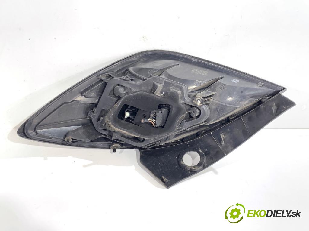 OPEL ASTRA H liftback 2005 125 kW 2.0 Turbo (L08) 1998 Svetlo ľavy zad