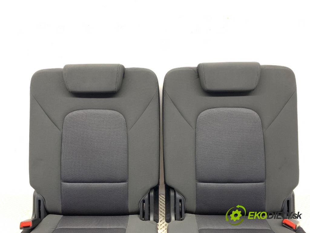 HYUNDAI SANTA FE III SUV 2014 145 kW 2.2 CRDi 4WD 2199 Sedadlo tretí rad