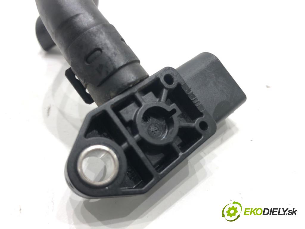 VW T-ROC SUV 2019 110 kW 2.0 TDI 1968 Snímač tlaku 04L906051B (Snímač tlaku)