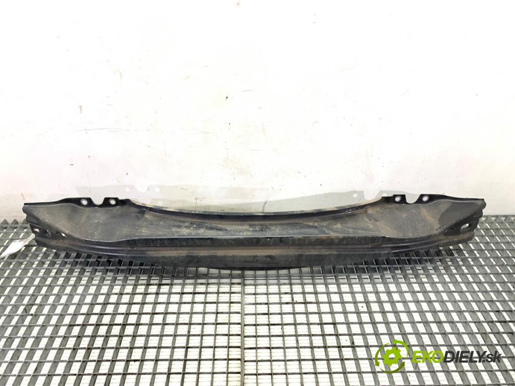 VOLVO V60 I Kombi 2018 110 kW 2.0 D3 1969 Výstuha nárazníka zad  (Výstuha zadná)