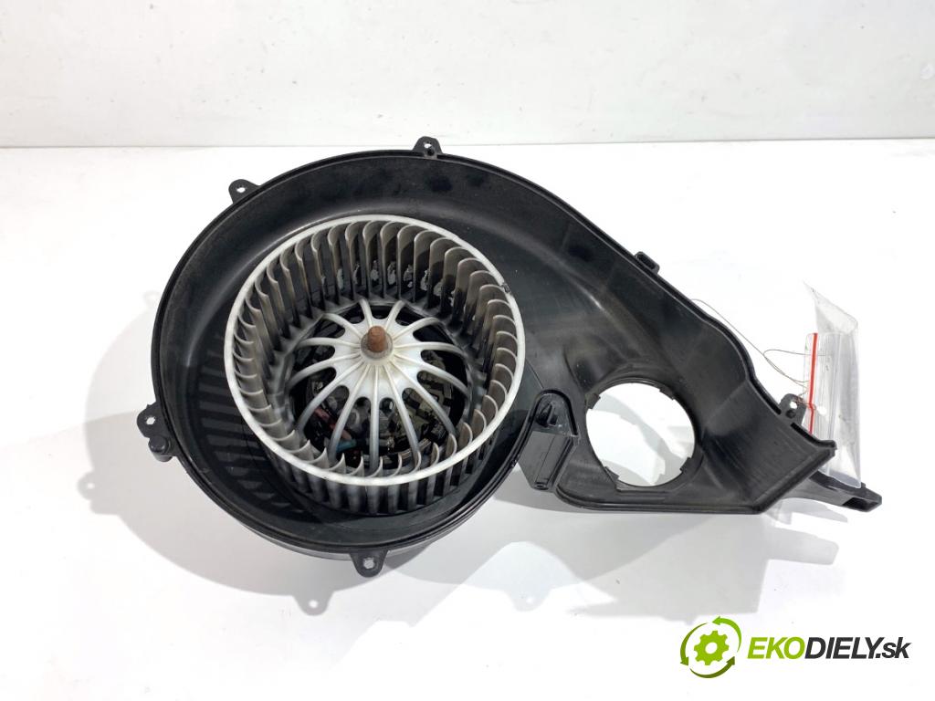VOLVO V60 I Kombi 2018 110 kW 2.0 D3 1969 ventilátor kúrenia 6G9N-18D413-BA
