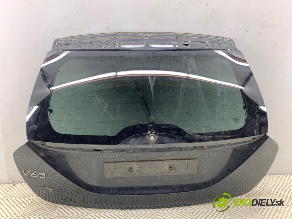 VOLVO V60 I Kombi 2018 110 kW 2.0 D3 1969 kapota zad 492-46