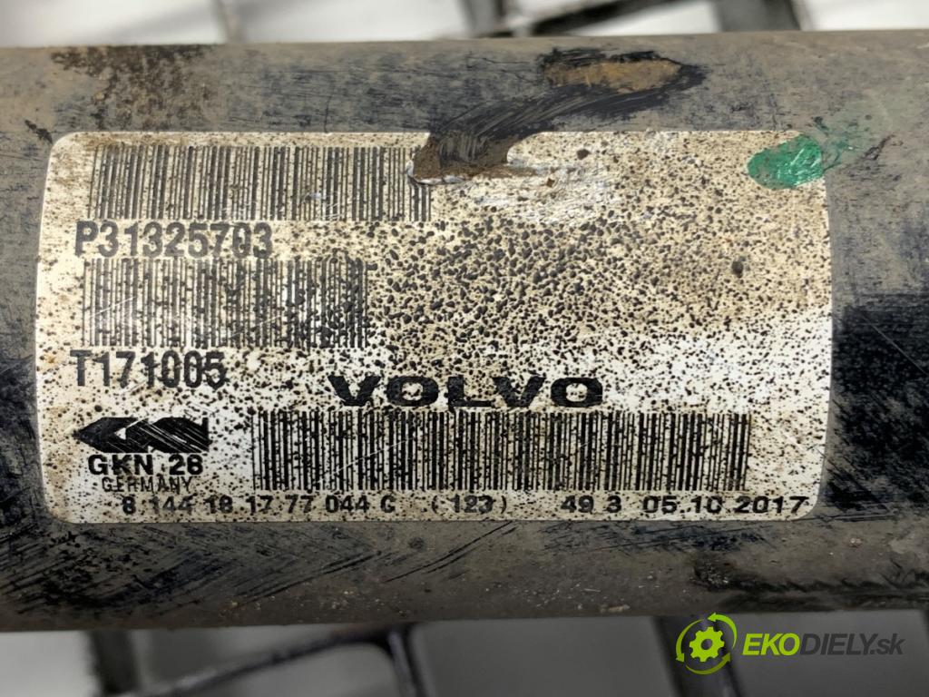 VOLVO V60 I Kombi 2018 110 kW 2.0 D3 1969 poloos levý přední část P31325703