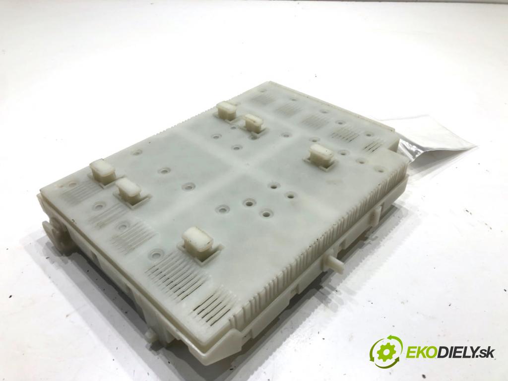 VOLVO V60 I Kombi 2018 110 kW 2.0 D3 1969 modul BSI 31412970 (Pojistková skříňka)