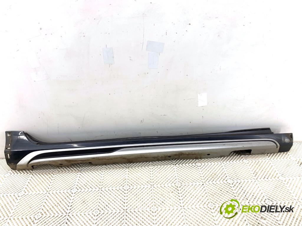 VOLVO V60 I Kombi 2018 110 kW 2.0 D3 1969 Lišta prahová pravy 39811964