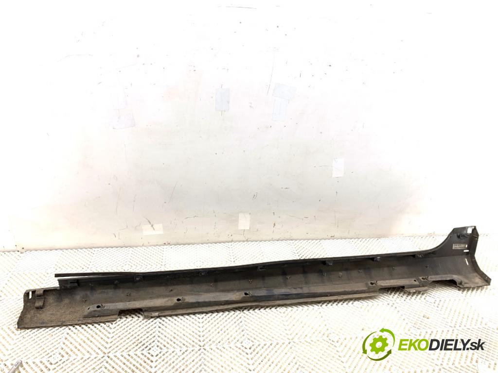 VOLVO V60 I Kombi 2018 110 kW 2.0 D3 1969 Lišta prahová pravy 39811964
