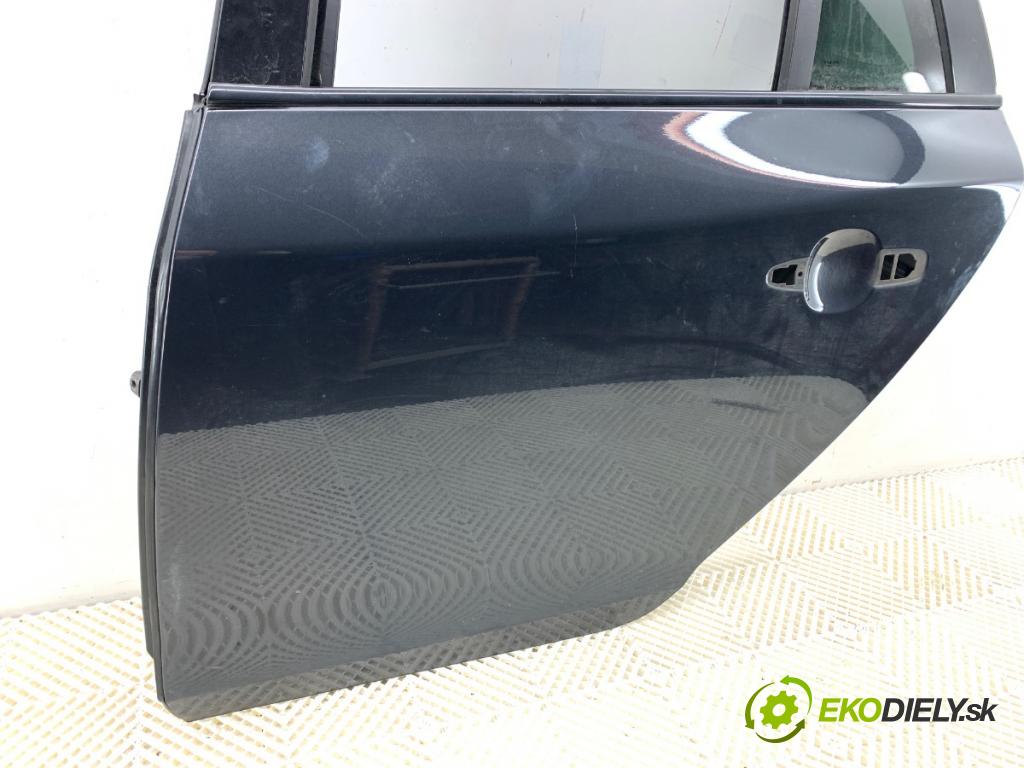 VOLVO V60 I Kombi 2018 110 kW 2.0 D3 1969 Dvere ľavy zad 492-46