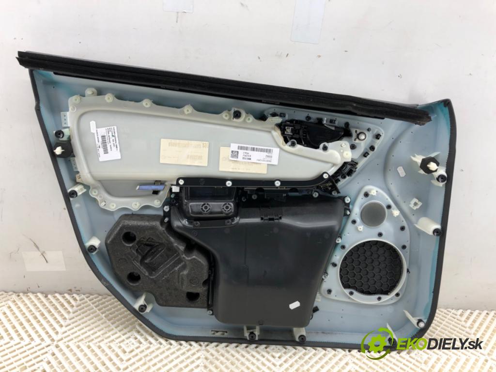 VOLVO V60 I Kombi 2018 110 kW 2.0 D3 1969 čalúnenie Dvere pravy predný 31366169