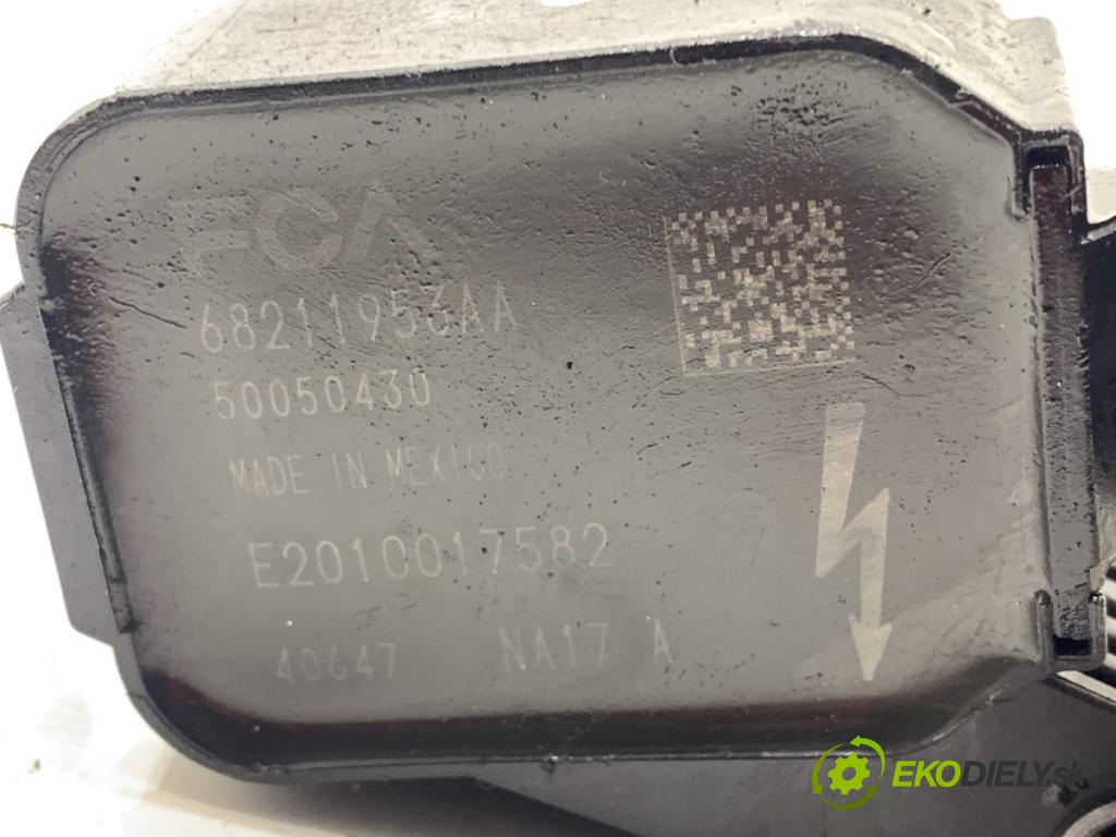 ALFA ROMEO STELVIO SUV 2022 206 kW 2.0 Q4 (949.AXA2A) 1995 Cievka zapaľovacia 68211953AA (Zapaľovacia cievka)