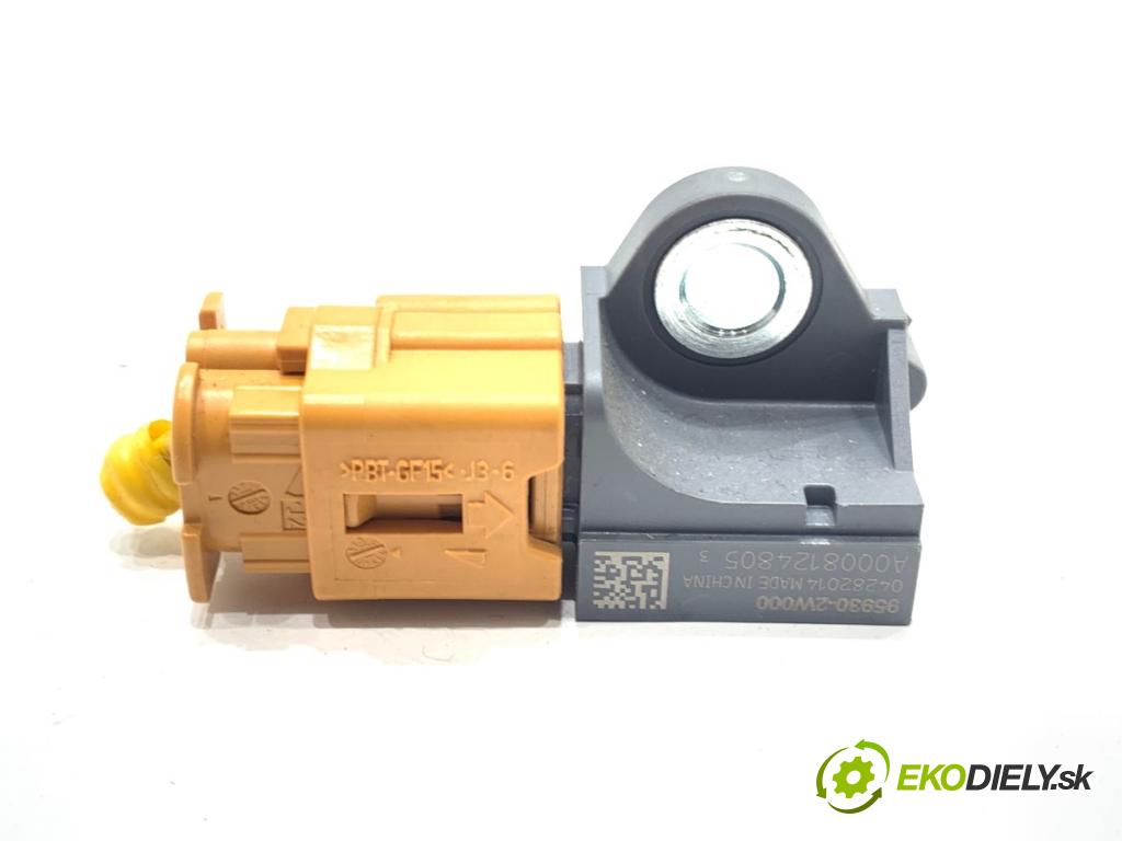 HYUNDAI SANTA FE III SUV 2014 145 kW 2.2 CRDi 4WD 2199 Snímač nárazu 95930-2W000 (Snímač nárazu)